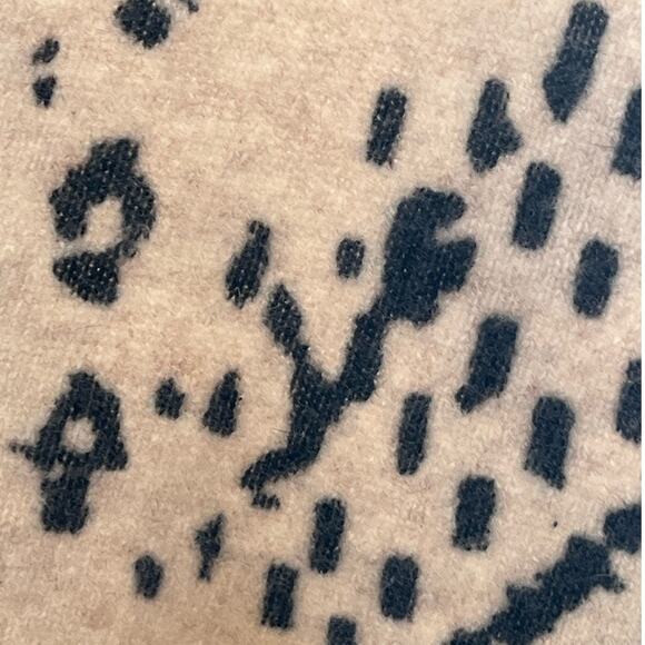 HWR for Anthropologie Women's Monogram‎ Wool Yak Cashmere Pullover Size XXS - Picture 5 of 6